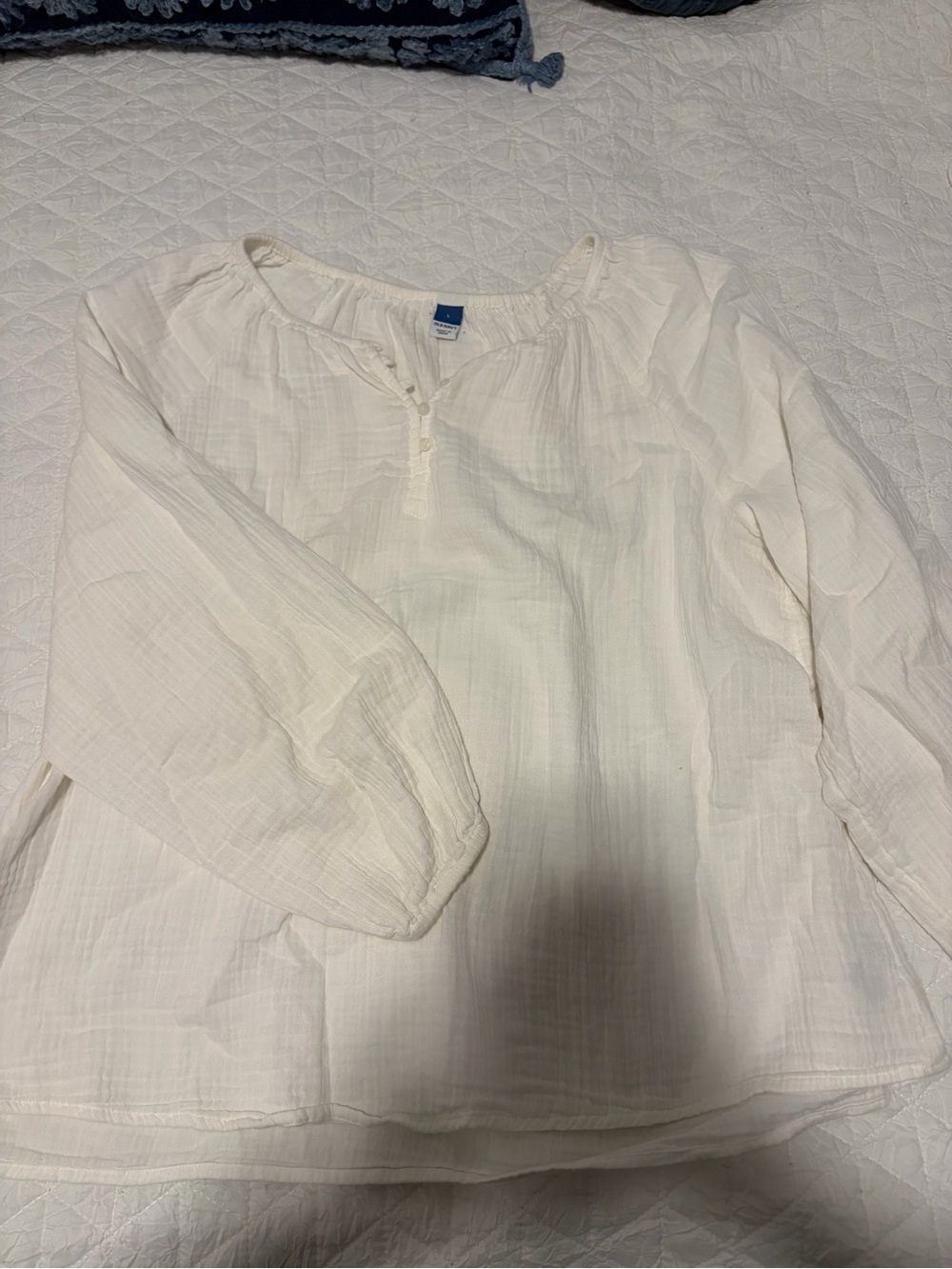 Old Navy Cream Peasant Blouse